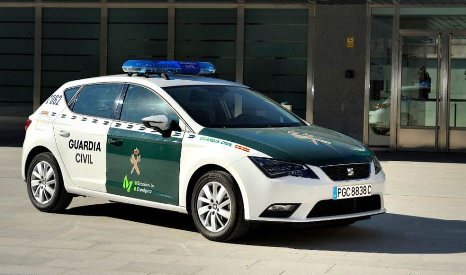 La Guardia Civil irá a todo gas: ¡Un SEAT León 1.4 TSI bicombustible!