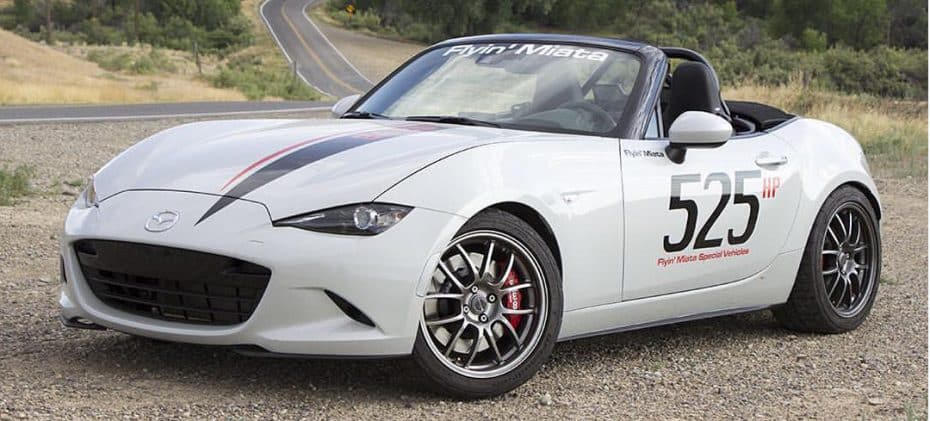 Estás ante un Mazda MX-5 muy especial: ¡Bajo el capó esconde un V8 y 532 CV!