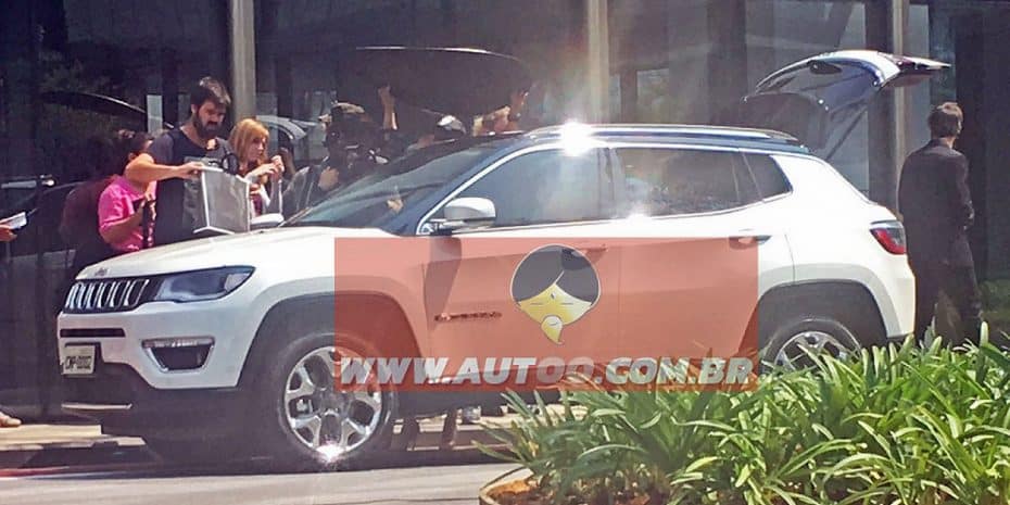 ¡Cazado el nuevo Jeep Compass sin camuflaje! Mucho más atractivo