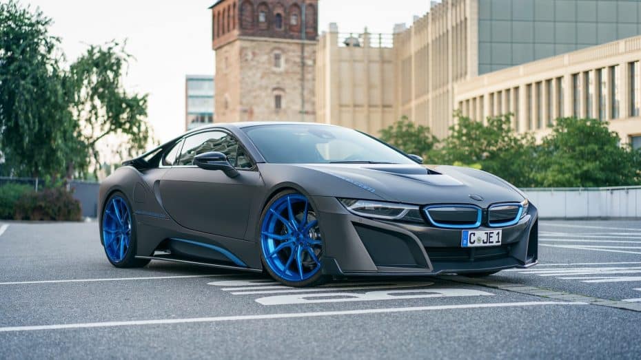 ¿Querías un BMW i8 más radical? German Special Customs te lo crea al más puro estilo ‘Blade Runner’