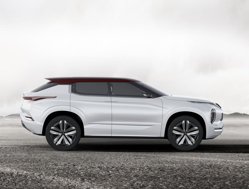 mitsubishi-gt-phev-concept-2