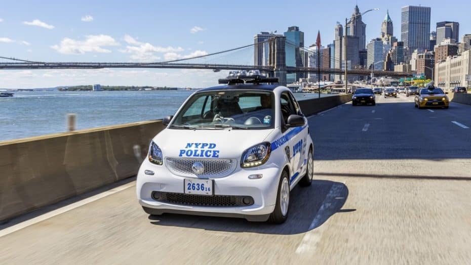 De los poderosos bloques V8 al urbano smart fortwo ¿Qué pasa en la flota de la policía de Nueva York?