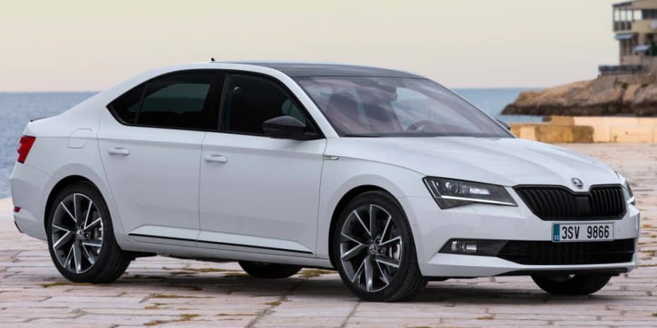 El Skoda Superb cumple 15 años: Un éxito con más de 900.000 unidades vendidas