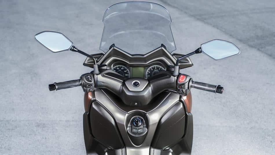 2017-yamaha-x-max-300a-eu-quasar-bronze-detail-017