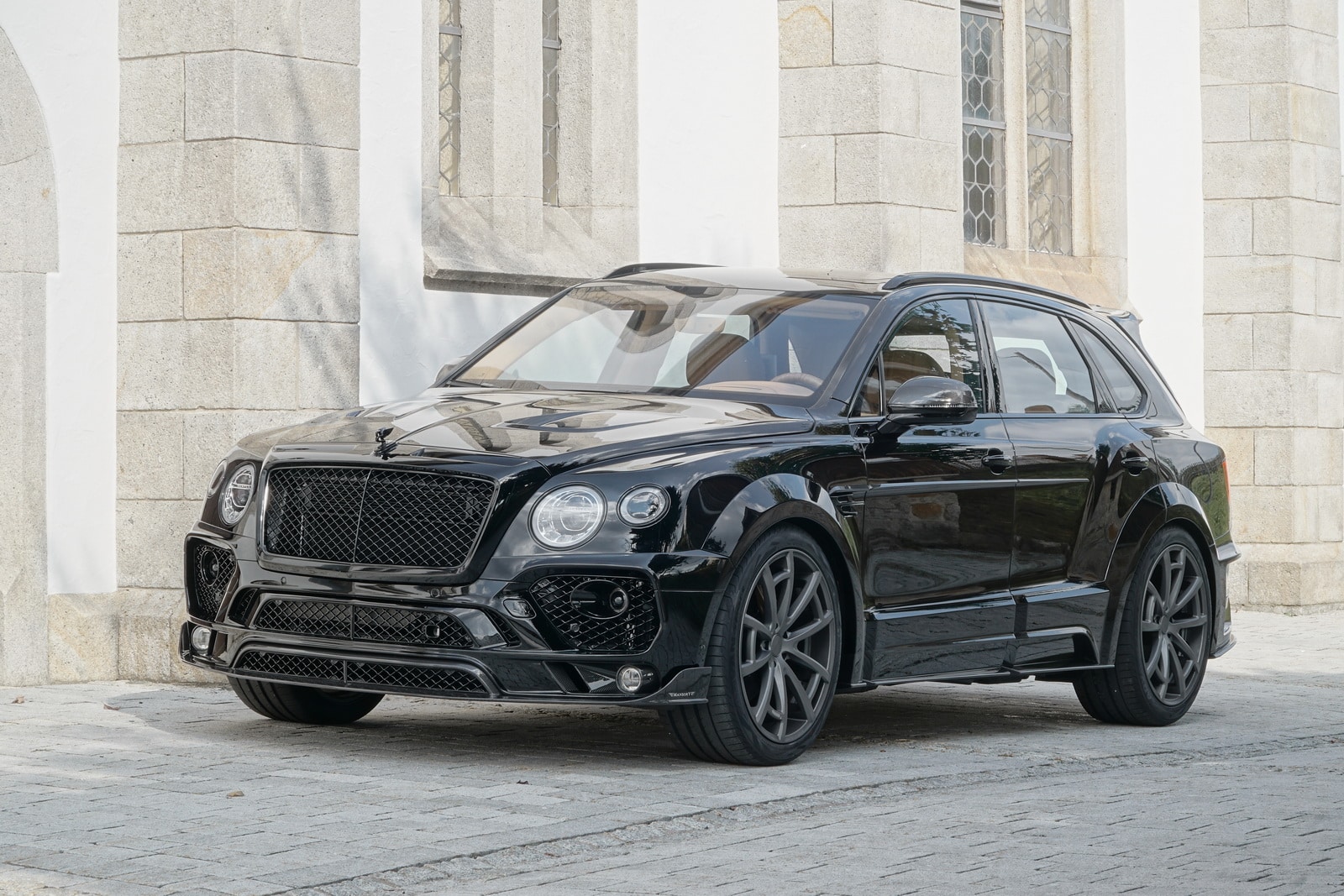 mansory-bentley-bentayga-2