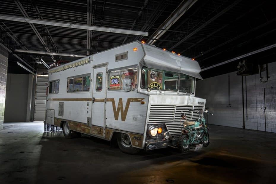 ¿Recuerdas la caravana de ‘Breaking Bad’? Pues esta mola más y esconde 900 CV en sus entrañas