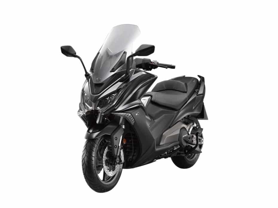 Nuevo Kymco AK550, el scooter más potente y avanzado de la marca: ¿Jaque al T-Max?