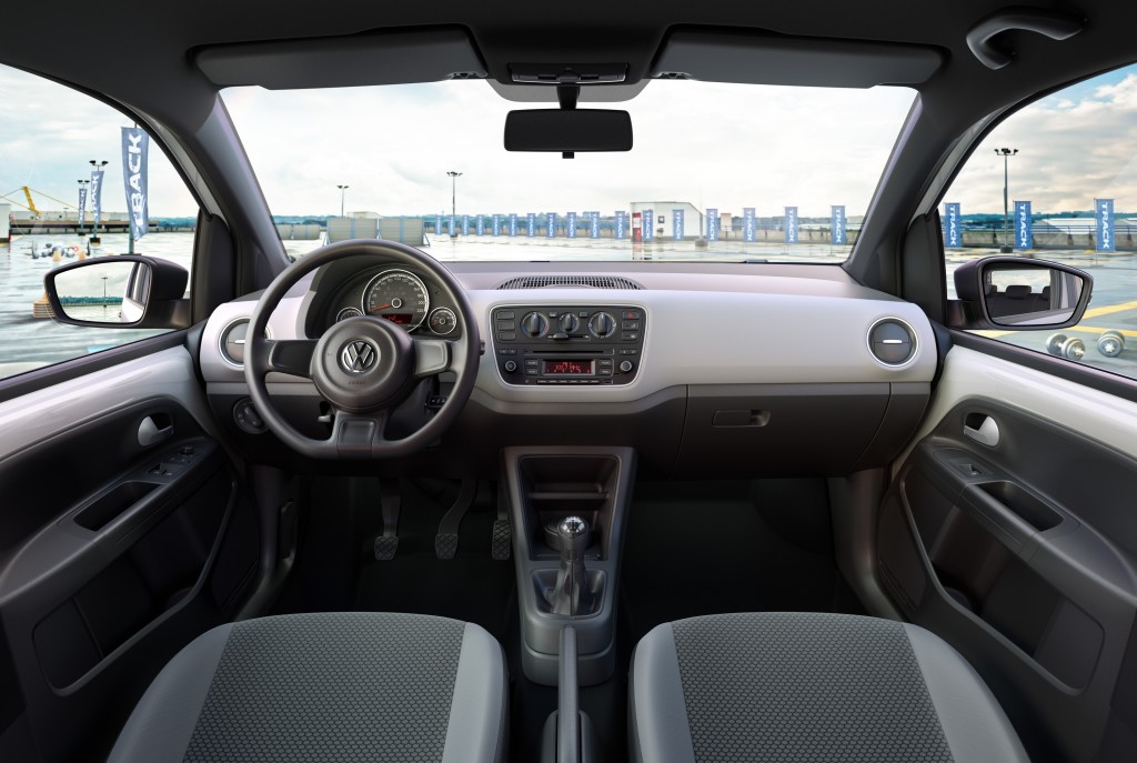 volkswagen_up_track