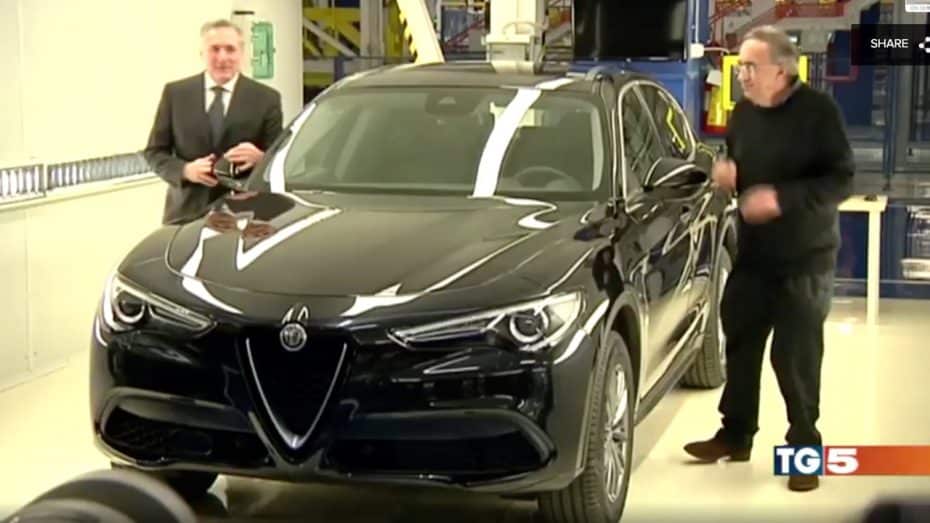 Aún no es oficial, pero el Alfa Romeo Stelvio con acabado básico se dejó ver ayer en televisión