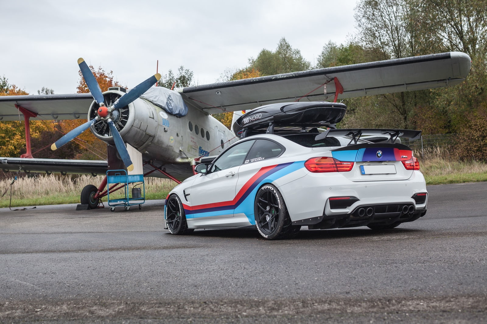 bmw-m4r-9