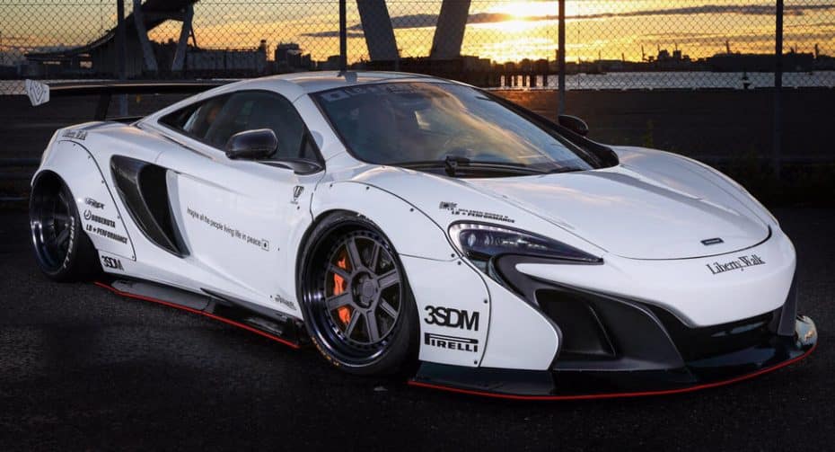 Liberty Walk le da su toque maestro al McLaren 650S: ¡Ahora más radical y listo para volar!