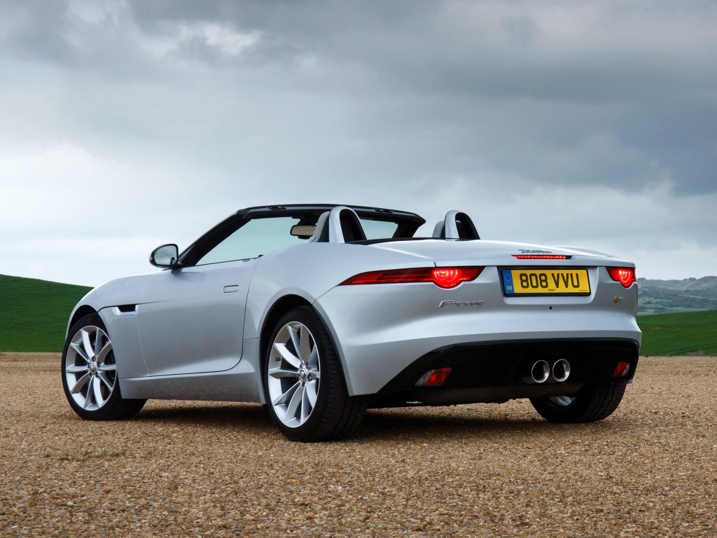 jaguar_f-type_s_uk-spec_11