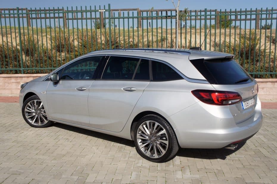 Opinión y prueba Opel Astra ST 1.6 CDTI Bi-Turbo 160 CV