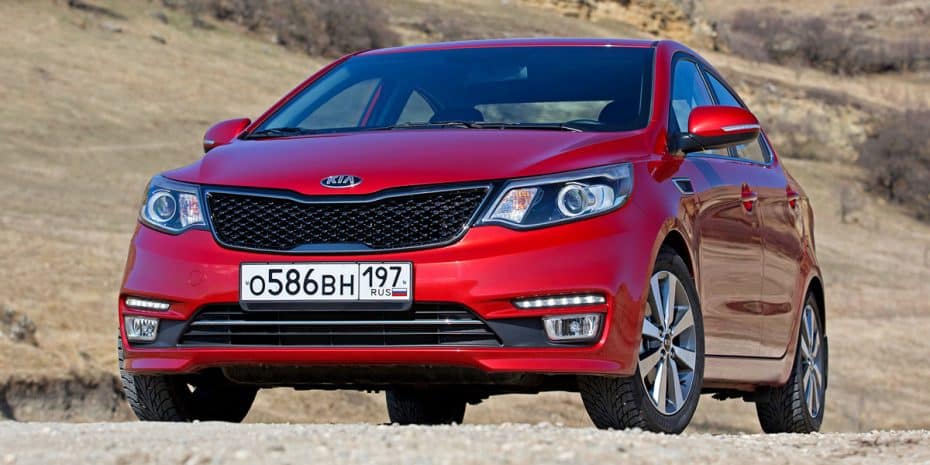 Ventas octubre 2016, Rusia: Moderada caída del 2%; Kia Rio líder