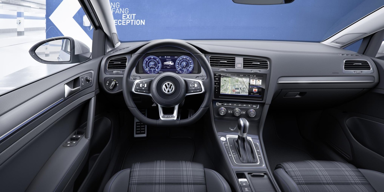 volkswagen-golf-fl16