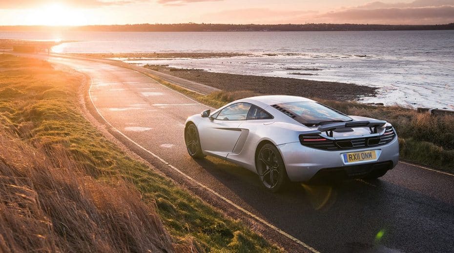 McLaren ofrece hasta 12 años de garantía sin límite de kilómetros y por lo que cuestan, parecen pocos