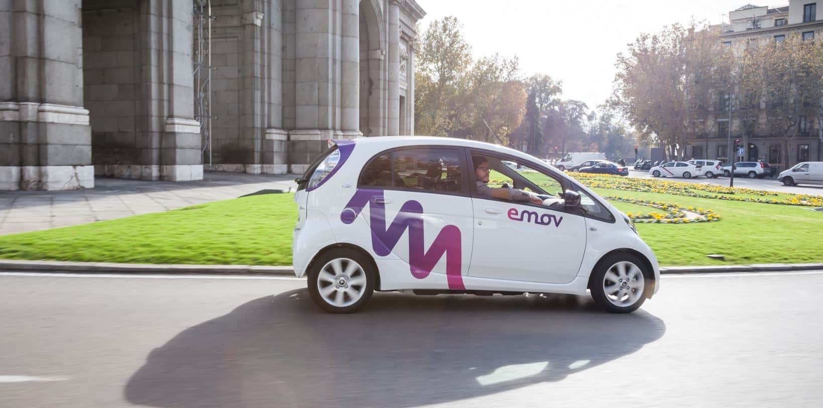 emov-carsharing-5