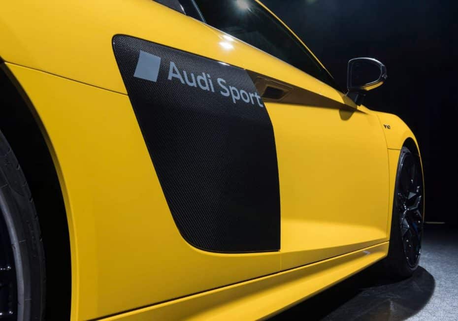 Audi dice adiós a pegatinas y vinilos con un nuevo sistema: ¿Tatuando la capa de laca?