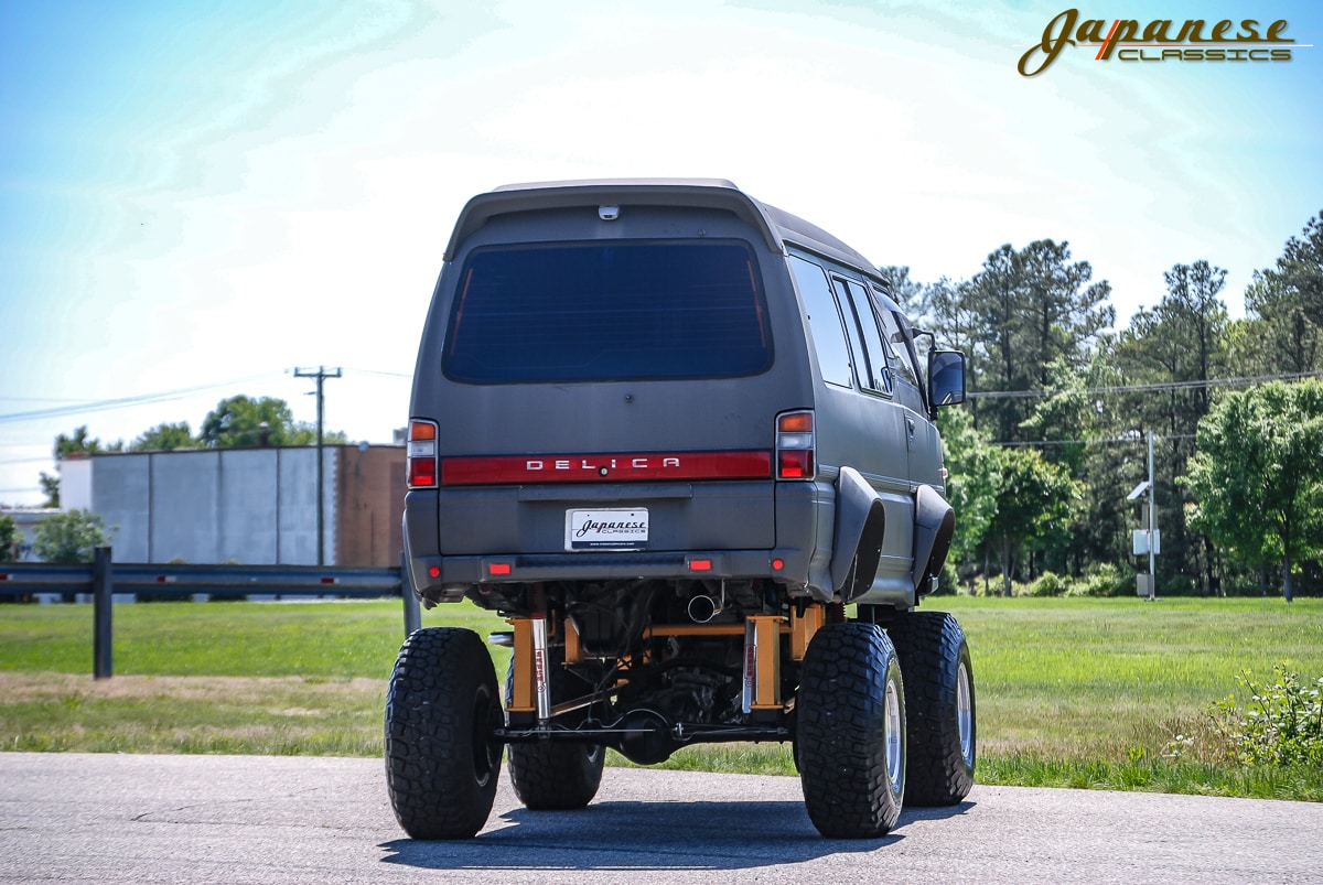 mitsubishi-delica-1991-8