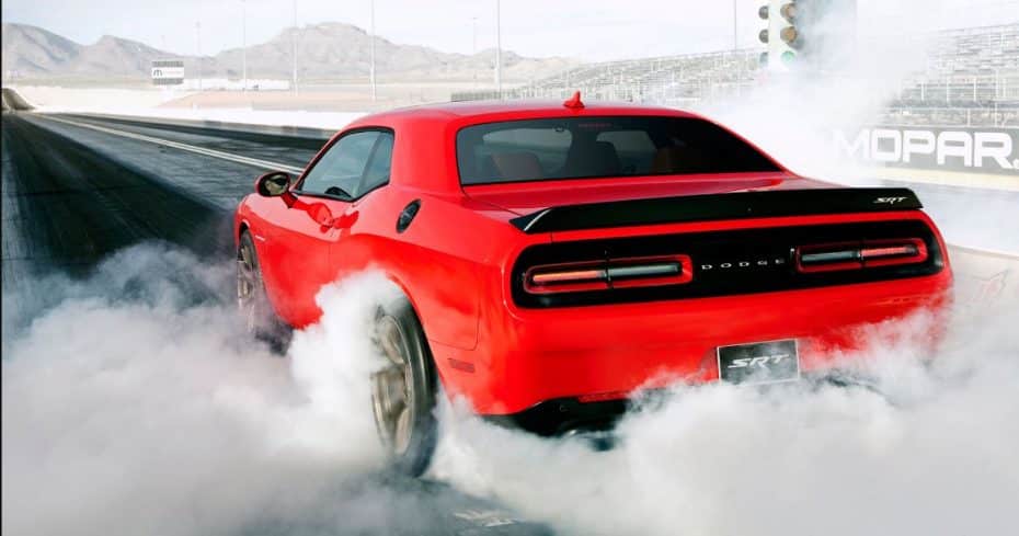 El Challenger SRT Demon contará con un sistema ‘Transbrake’ para salir disparado como un misil