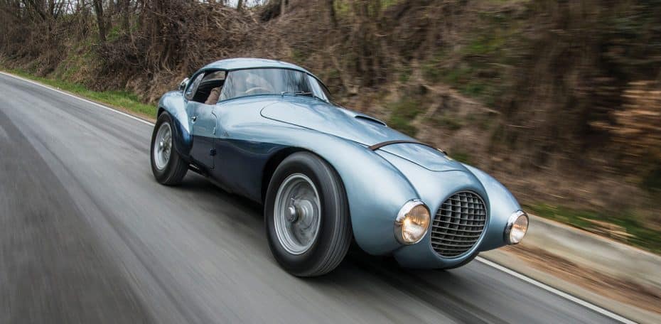 Este es el Ferrari 166 MM/212 “Uovo”, el cavallino más extraño que jamás hayas visto