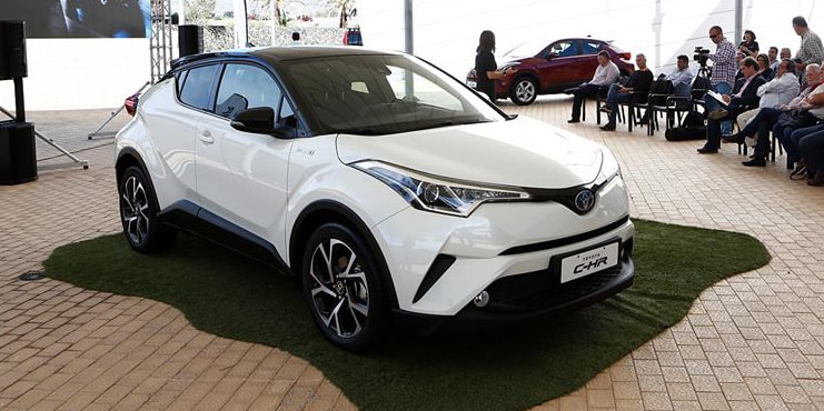 Si vives en Canarias, puedes comprar el Toyota C-HR sin motor híbrido