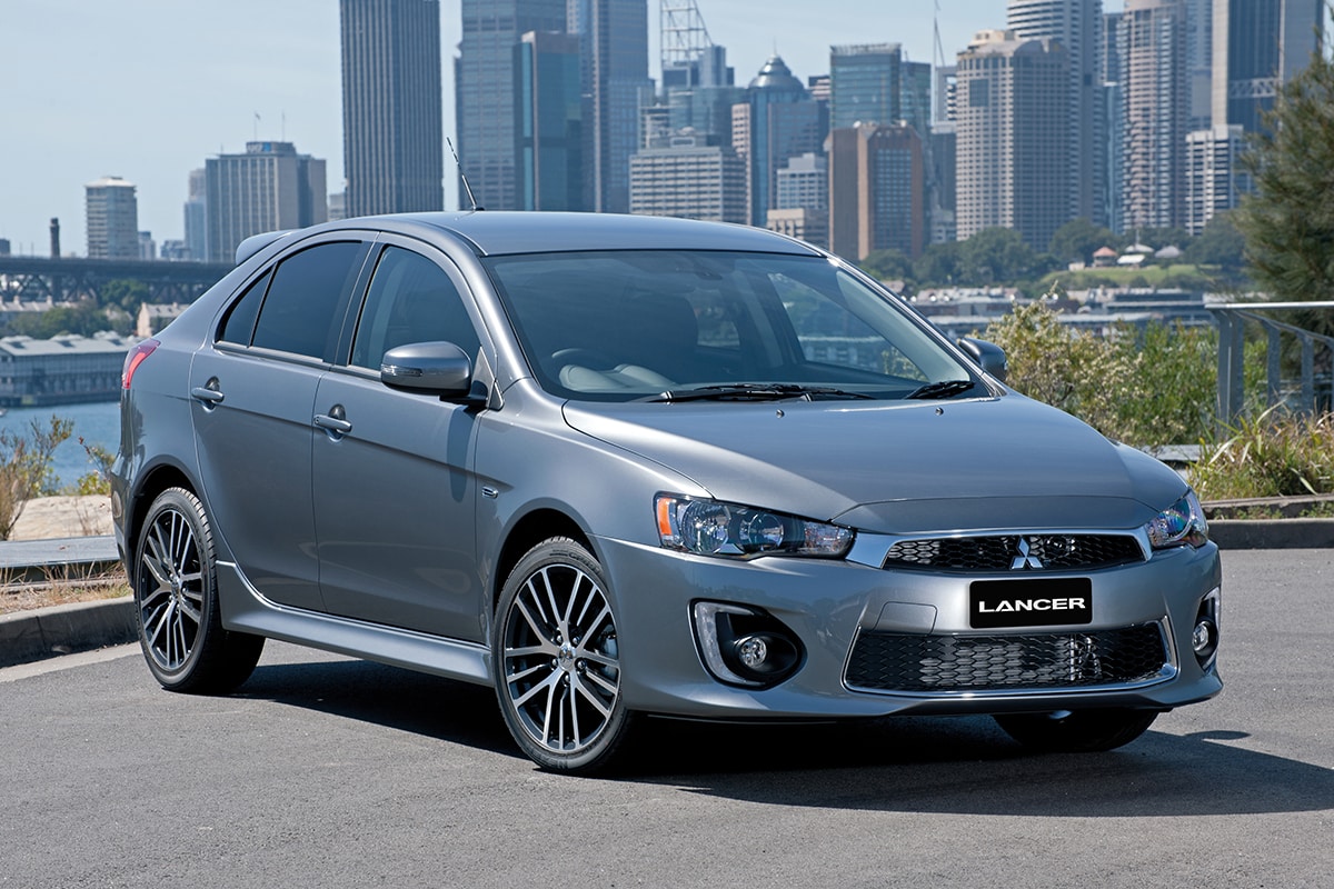 mitsubishi_lancer_gsr_sportback_4