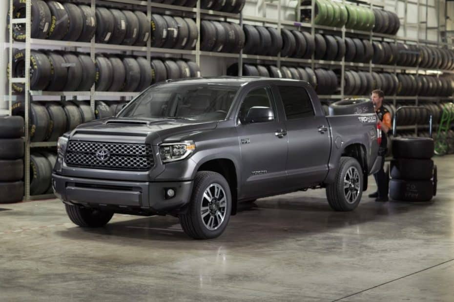 Toyota presenta en Chicago los Tundra y Sequoia con sello TRD Sport