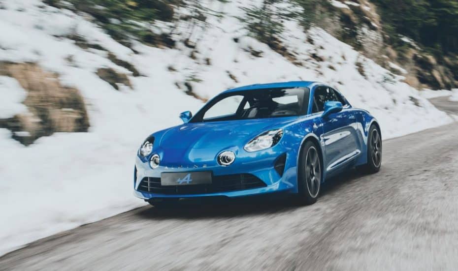 El Alpine del Siglo XXI promete emociones fuertes con sus 252 CV y un peso realmente contenido