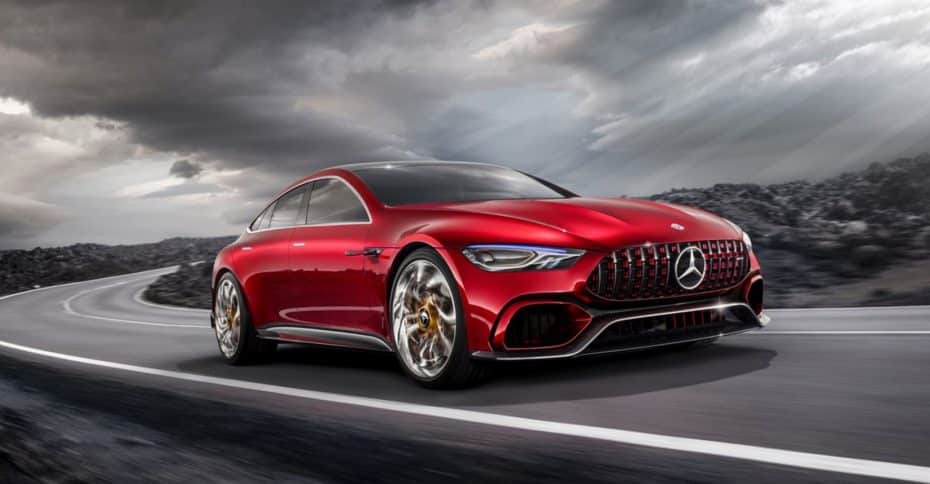 Mercedes-Benz AMG GT Concept: ¿Buscando destronar al Porsche Panamera?