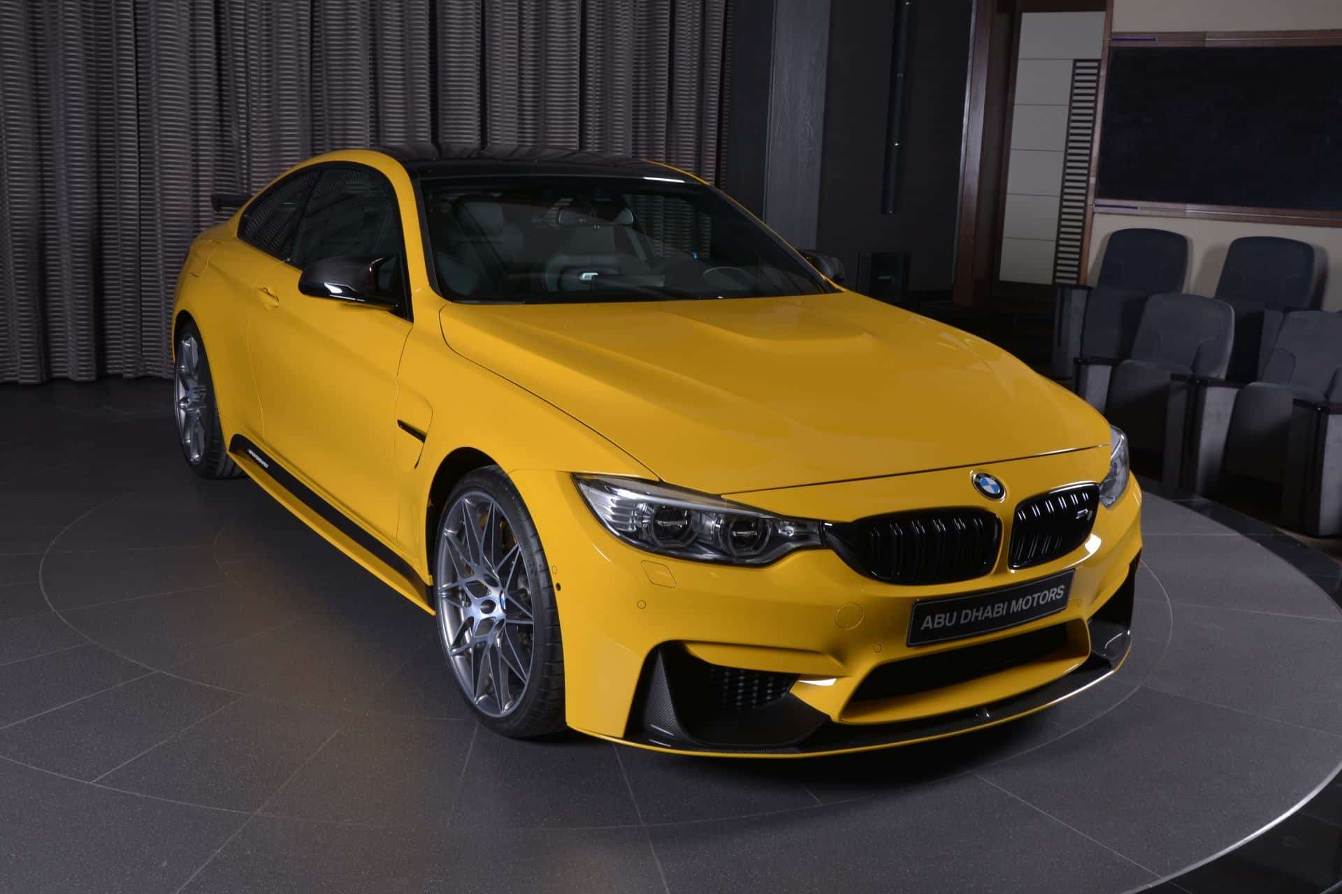 BMW M4 Competition Package 'Speed Yellow'-5