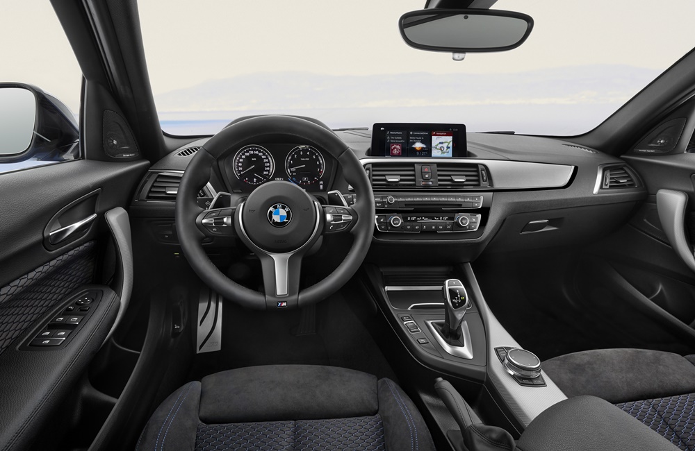[Imagen: BMW-Serie-1-MY2017-24.jpg]