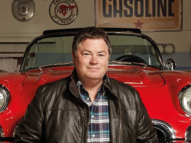 Mike Brewer ahora tacha a Edd China de «Traidor» tras dejar el programa ‘Joyas Sobre Ruedas’