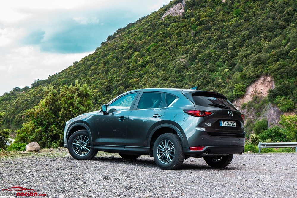 [Imagen: Mazda-CX-5-2017-15.jpg]