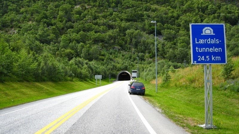 https://www.autonocion.com/wp-content/uploads/2017/05/T%C3%BAnel-de-Lerdal-3.jpg