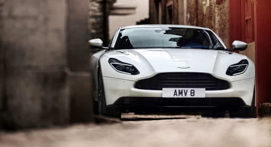 Aston Martin va viento en popa: Récord de ventas en 9 años y podría salir a Bolsa