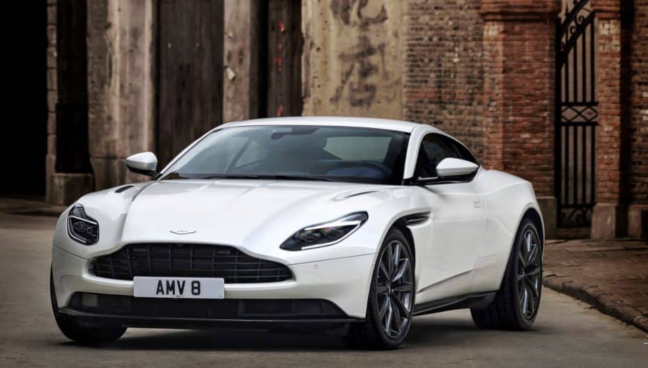 Y ahora el Aston Martin DB11 estrena corazón V8 de Mercedes-AMG
