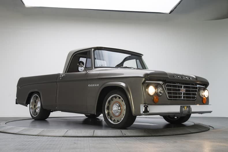 Este Dodge D100 de 1965 es toda una joya personalizada ¿Vuelven los pick-ups de moda?