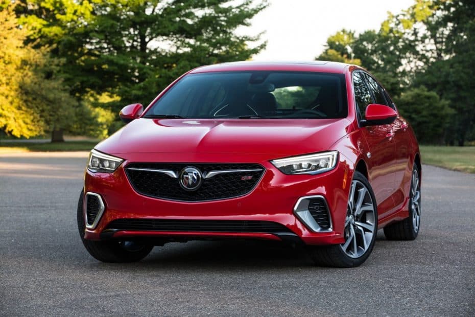 El Buick Regal GS es el equivalente al Insignia GSI… pero con 310 CV