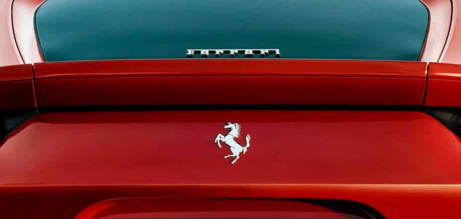 El Cavallino Rampante «tira para el monte»: ¿Ferrari pensando en un SUV / Crossover?