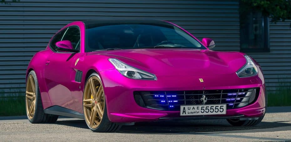 Este Ferrari GTC4Lusso con llantas Vossen no es apto para todos los gustos ¡Nunca pasarás desapercibido!