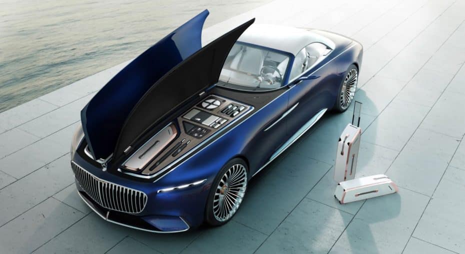 Vision Mercedes-Maybach 6 Cabriolet: ¿Es un coche o el primer yate para la carretera?