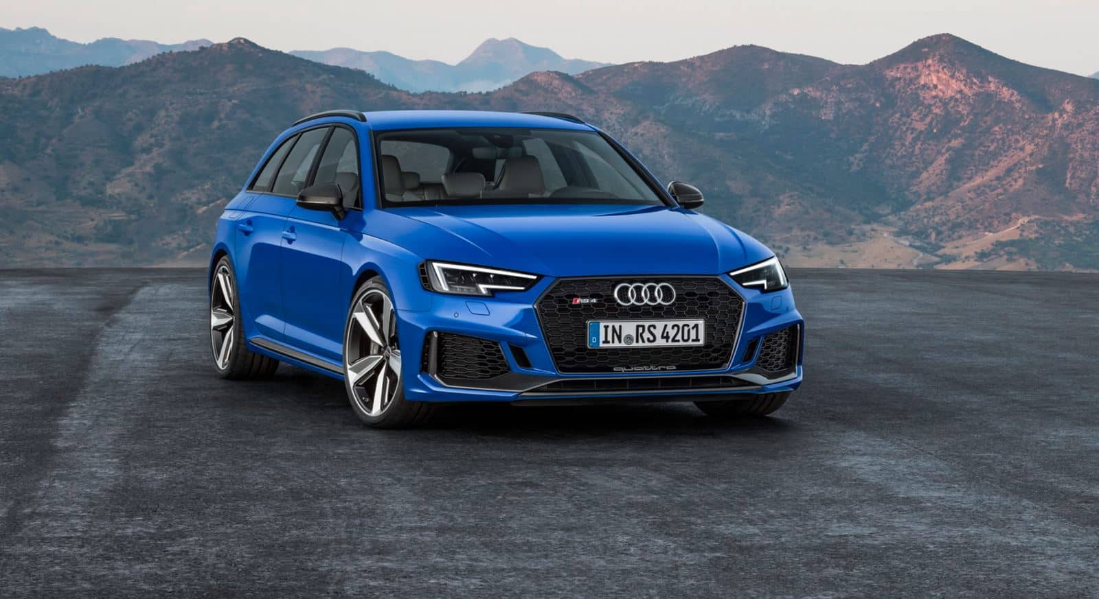 [Imagen: Audi-RS4-Avant-8.jpg]