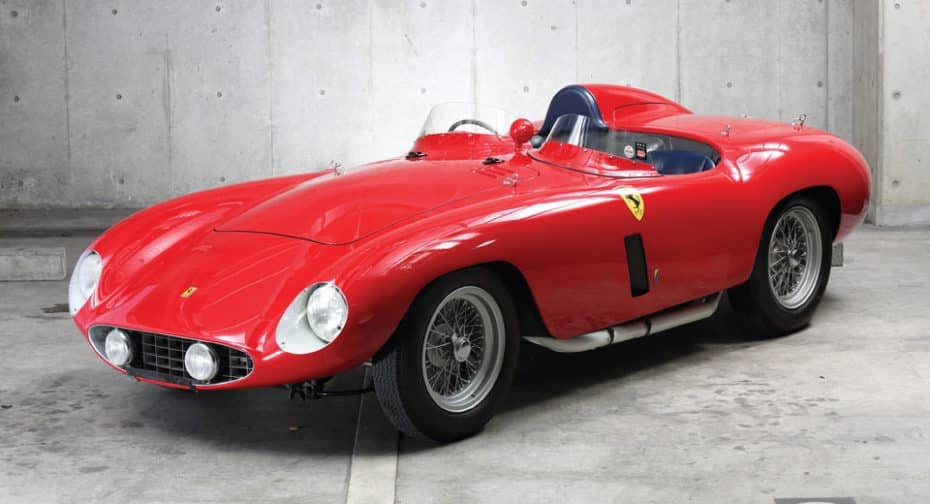 Este precioso Ferrari 750 Monza de 1955 acaba de ser vendido… ¡Por 4 millones de dólares!