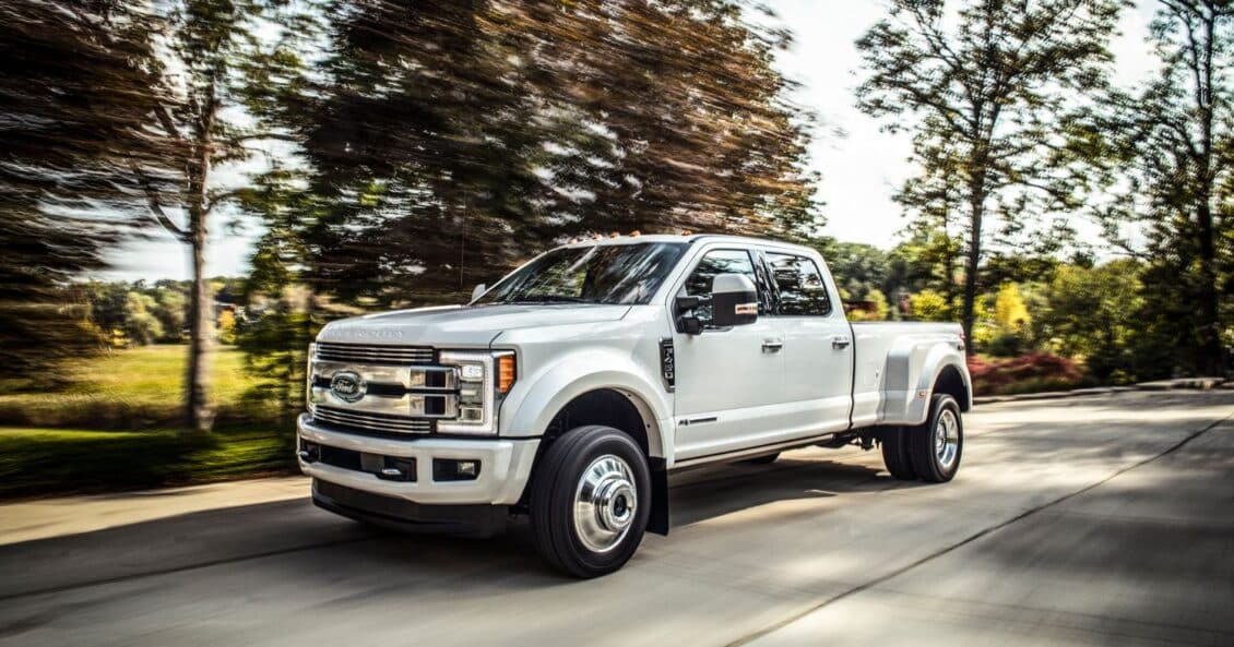 Ford apuesta por un acabado más premium para su pickup: Así es la F Super Duty Limited…