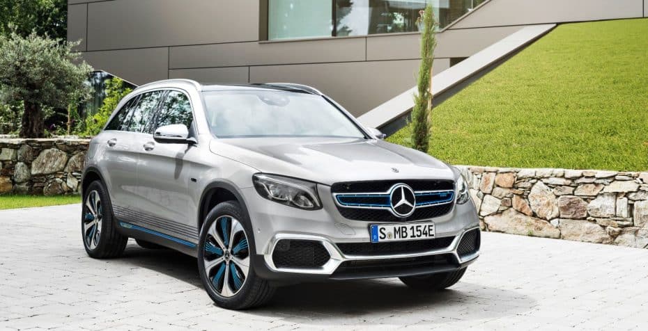 Mercedes-Benz GLC F-CELL: La estrella reinventa la pila de combustible, la hace más compacta y más asequible