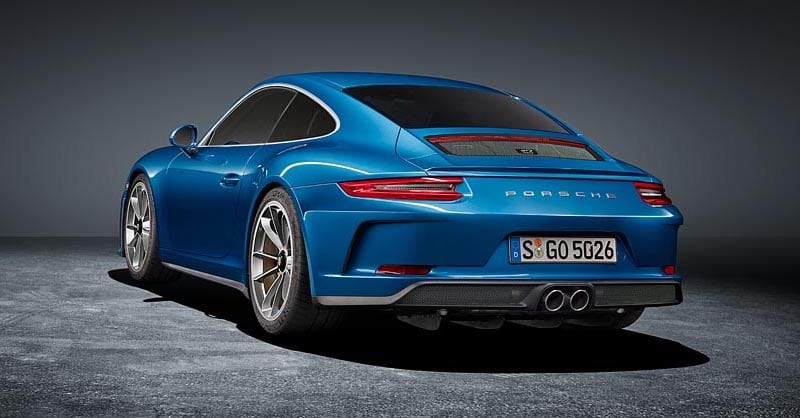 ¡Oficial! Así es el nuevo Porsche 911 GT3 Touring Package: Toda una bestia de lo más discreta