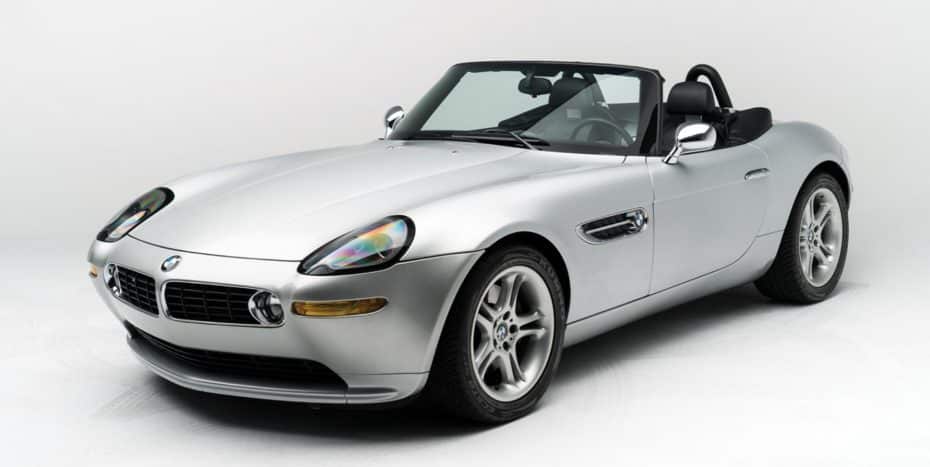 El BMW Z8 de Steve Jobs puede ser tuyo, y de regalo te llevarás un Motorola Startac…