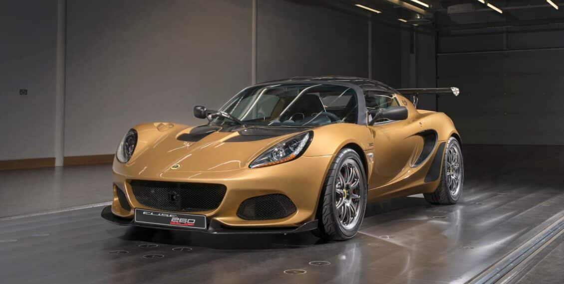 LOTUS ELISE CUP 260: Cuando quitas todas las «tonterías» te queda esto, 862 kg de peso