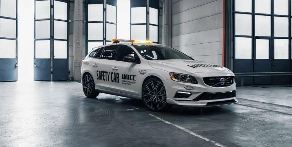 Volvo V60 Polestar WTCC Safety Car 2018: 367 CV para poner orden en el Mundial de Turismos